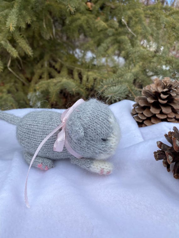Sleeping Kitten Cute little kitten Hand Knitted Wool Cat Soft Plush gift  Amigurumi