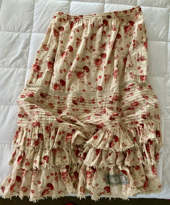 Magnolia Pearl Penelope skirt red floral print ruf