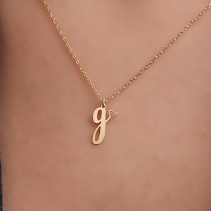 Collar con inicial de oro de 14 quilates y corazón, colgante de letra personalizado para mujer, delicada joyería con nombre personalizado, regalo para ella, mamá, esposa o novia.