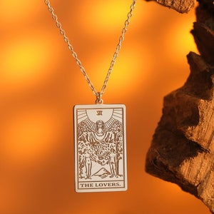 The Lovers Tarot Card Halskette, Silber Tarot Anhänger, Einzigartige Tarot Schmuck, Spirituelles Geschenk für Tarot Liebhaber, Mystische Anhänger Halskette Geschenke