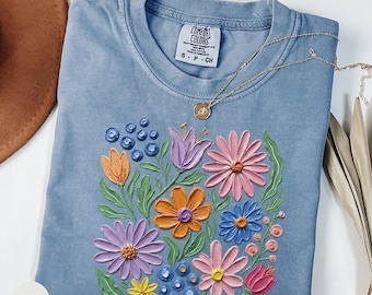 Trendy Boho Floral T-Shirt, Comfort Colors Shirt, Flower Graphic Tshirt, Cute Spring Garden Botanical Top, Summer Gift for Her, Women's Tee