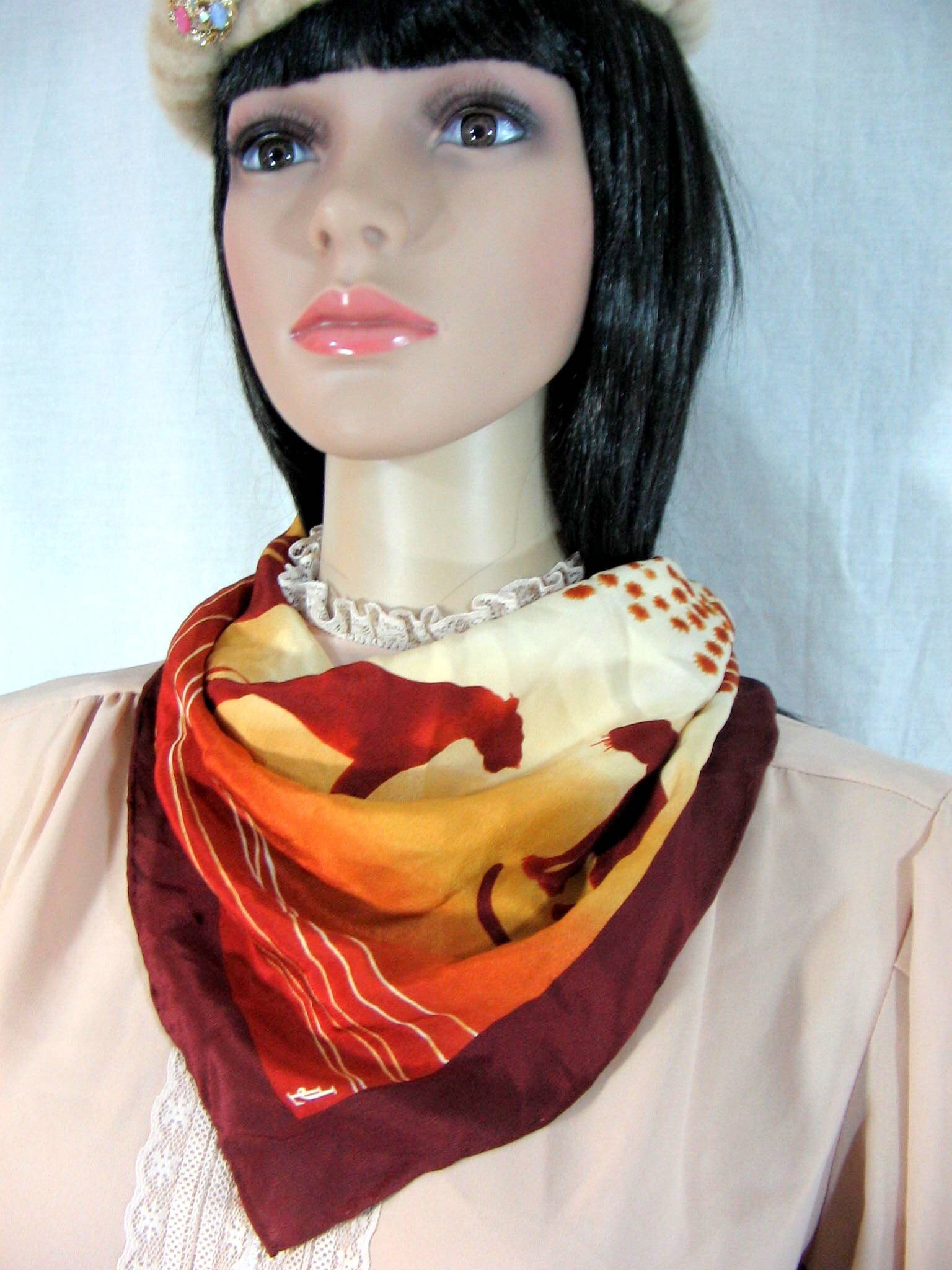 Foulard Vintage En Soie JL JAMMERS & LEUFGEN - 52x54 Cm Rose, Tour De Cou Mousseline