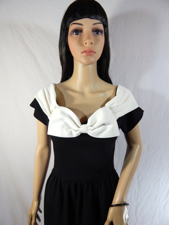 Handmade Black & White WIGGLE PROM DRESS size sma… - image 3