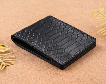 Black Snake Embossed Leather Wallet, Handmade Men’s Slim Bifold, Luxury Textured Leather Wallet, Minimalist bifold Wallet, Xmas Gift for Him