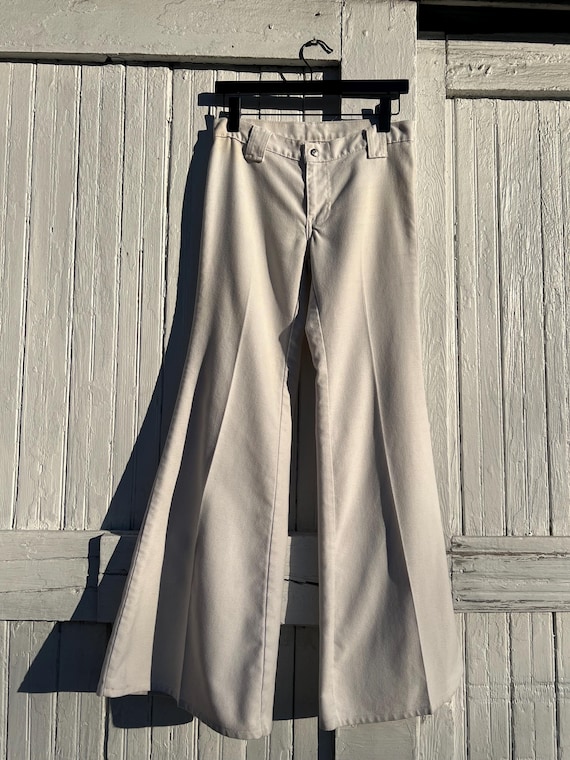 Vintage levis sta-prest white - Gem Vintage levis sta-prest white - Gem