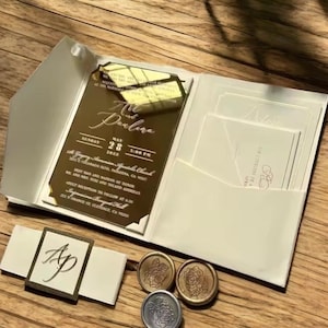Invitaciones de boda personalizadas con espejo acrílico / Tarjetas de lujo personalizadas en oro, oro rosa y negro / Invitaciones de boda elegantes con sobre