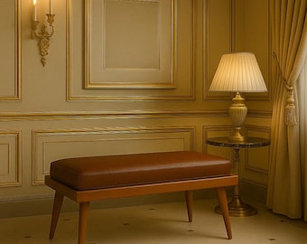 Banco de cuero marrón hecho a mano: asiento de entrada moderno de mediados de siglo