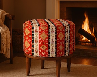 Ręcznie robiony puf Kilim: podnóżek boho, wystrój marokański