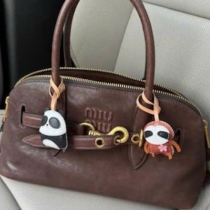 Handmade Vegan Leather Purse Charm – Cute Microfiber Keychain, Unique Bag Accessory, Ideal Gift for Her or Milestone Celebrations