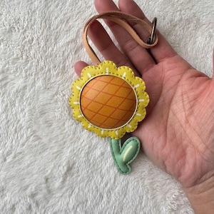 Handmade Flower Bag Charm, Vegan Leather Bag Charm, Cute Flower Keychain and Purse Charm,Flower Girl Keychain, Unique Bag Charm