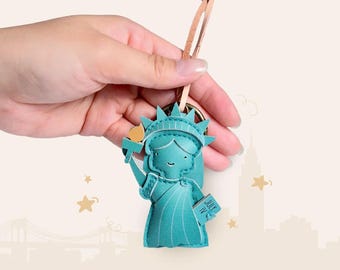 Statue of Liberty Bag Charm, Unique Liberty Key Chain, Handmade Microfiber Vegan Bag Charm, Unique Handmade Gift, New York Bag Charm,