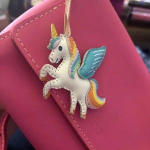 Cute Unicorn Bag Charm – Keychain for Unicorn Fans, Handmade Animal Charm Gift, Microfiber Purse Accessory
