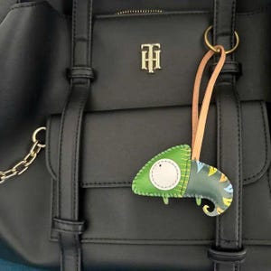 Handmade Insect Purse Charm – Vegan Leather Charm, Unique Leather Bag Accessory, Keychain Gift, One-of-a-Kind Small Gift