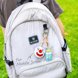 Lustiger Taschenanhänger aus veganem Leder - handgefertigtes Geldbörsen-Accessoire, niedlicher Schlüsselanhänger, Tiergeschenk für Sie
