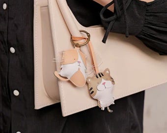 Cat Lovers Bag Charm – Vegan Leather Purse Accessory – Cute Cat Collection Keychain
