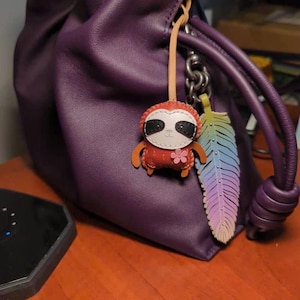 Faultier Taschenanhänger, Mikrofaser Leder Schlüsselanhänger, Taschenanhänger, Schlüsselbund Geschenk, Handtaschen Anhänger, Einzigartiges Geschenk für Sie