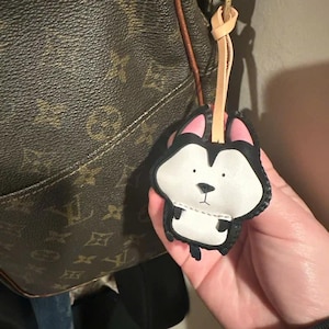 Husky Dog Keychain, Cute Puppy Bag Charm, Personalized Dog Bag Charm, Pet Handbag Charm, Unique Vegan Keychain for Dog Lovers