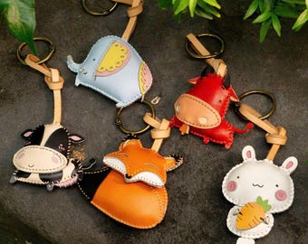 Vegan Leather Animal Bag Charm – Microfiber Purse Charm, Cute Keychain Gift for Her, Unique Handbag Accessory