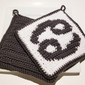 CANCER Zodiac Sign potholders, pot holders, crochet hotpad hot pad trivet - Sun Sign, Water Sign, horoscope gift - Astrology, Astrological