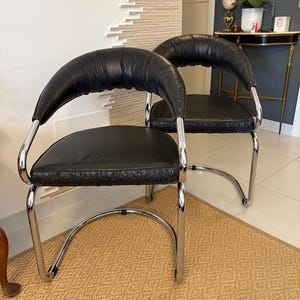 design Giotto Stoppino leather chairs vintage tubular steel frame mid century Wassily style outdoor Italian style gift space age design art
