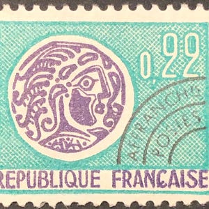 French Republicue Francaise postes 0,22 , postage ad2 black cancelled used..