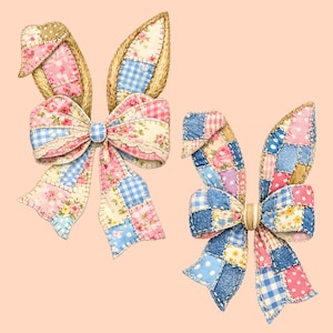 Puede incluir: Un juego de tres tazas de cerámica con un esmalte moteado de color crema. Cada taza presenta un diseño floral pintado a mano en tonos azules, verdes y amarillos. Las tazas tienen una forma simple y redondeada y un asa cómoda.