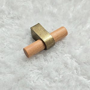 Modern Beech Wood Knob: Antique Bronze Cabinet Handle