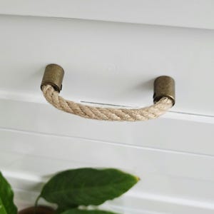 Maniglie per cassetti in corda, maniglie in corda bronzo anticato, maniglie in corda ottone, maniglie per cassetti boho, maniglie per cassetti nautiche, maniglie per cassetti blu navy