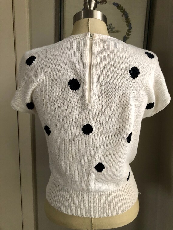 80s Black and White Dots and Feathers Sweater - image 4