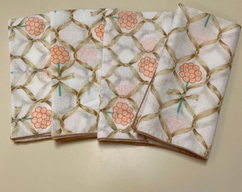 4 pc vintage floral cloth napkins