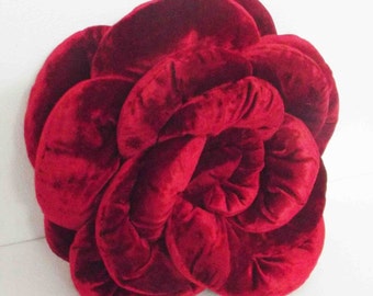 Velvet rose pillow Three-dimensional rose design Luxurious rose-shaped pillow elegant home decor accessory Perfect gift for weddings