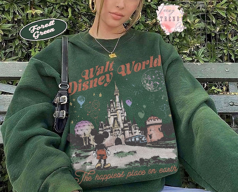 Retro Walt Disneyworld Shirt, Mickey And Friends Shirt, Disney 2026 Trip, Vintage Disneyworld Shirt, Disney Family 2026 Tee Forest Green