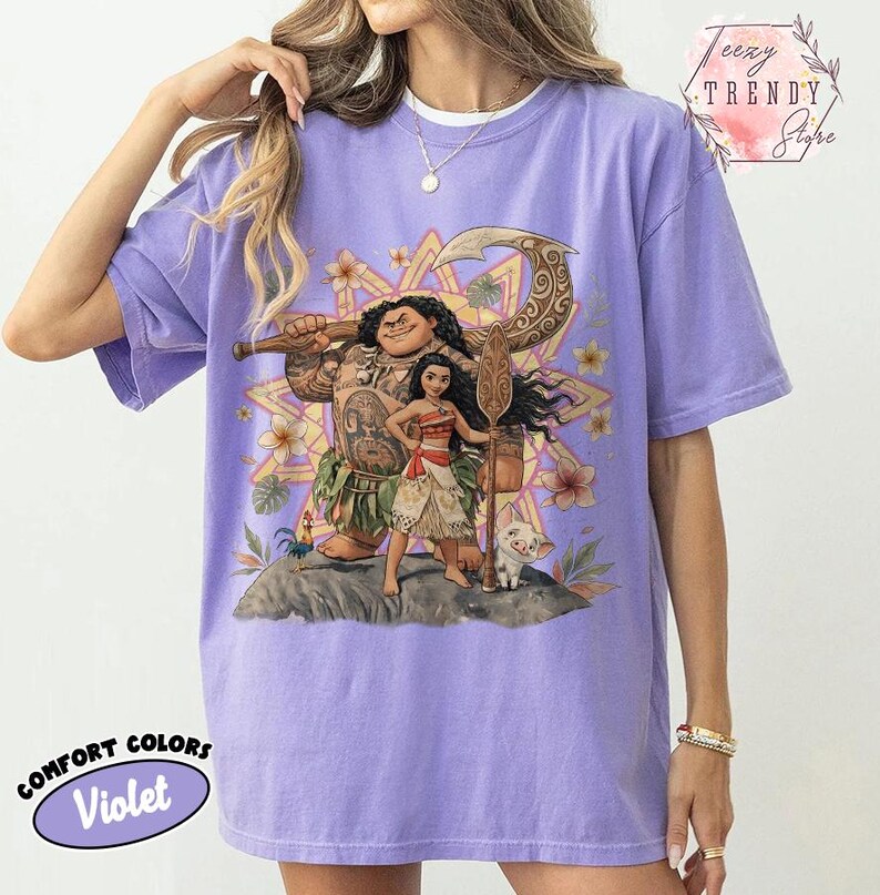 Maglietta Moana e Maui in stile retrò Comfort Colors, maglietta Disney Moana Princess Pua Hei Hei, maglietta per famiglie Disneyland, maglietta Disney per bambina, regalo da principessa Violet/Purple