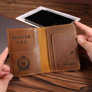 Funda de pasaporte de cuero personalizada: billetera de pasaporte grabada a medida, estuche de viaje de cuero hecho a mano, regalo para él, papá, regalo de aniversario