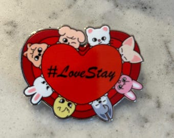 Stray Kids #LoveStay SKZoo Emaille Pin