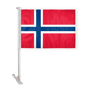 May include: A white car flagpole with a red, white, and blue Norwegian flag attached. The flag has a white cross with a blue outline on a red background.