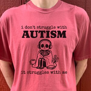 Lustiges Skelett-Grafik-T-Shirt: Sarkastisches Autismus-Humor-T-Shirt