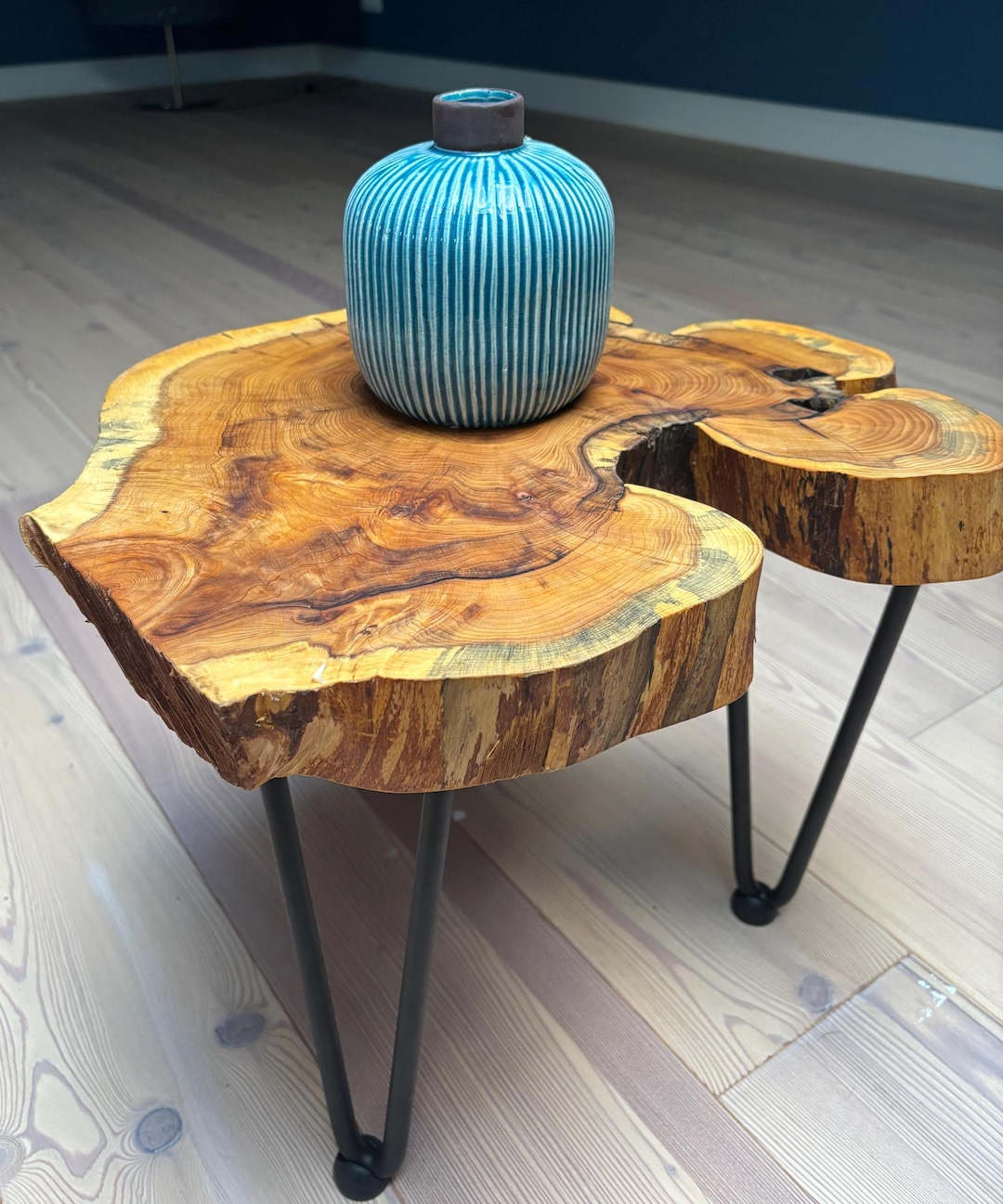 Coffee Table/side Table, Unique Piece of Wood, Slice of Fine Yew