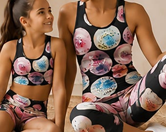 Artsy Abstract Print Activewear for Women. Matching Workout Set. Trendy Summer Gym Outfit.