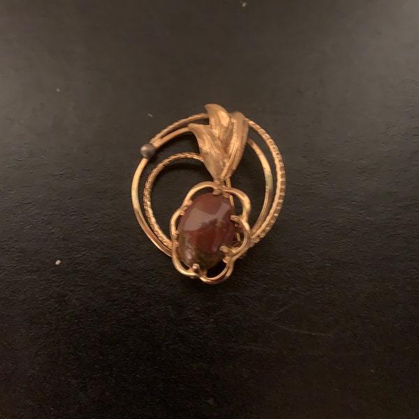 Gold Tone Brown Polished Stone Pin