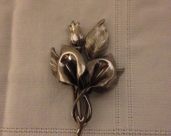 Large Lily Flower and Leaves Silver Tone Brooch Pin