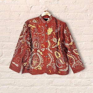 Vintage 90er Jahre Chico's Seidenperlenjacke Größe 2 (Large) Rostfarben Bestickte Paisley Art zu tragen