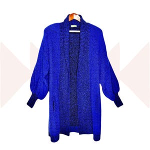 Cárdigan largo de punto bouclé azul cobalto Robinsons vintage de los años 80, suéter tipo guardapolvo, talla extragrande, hombreras abiertas delanteras, tejido grueso, Taiwán