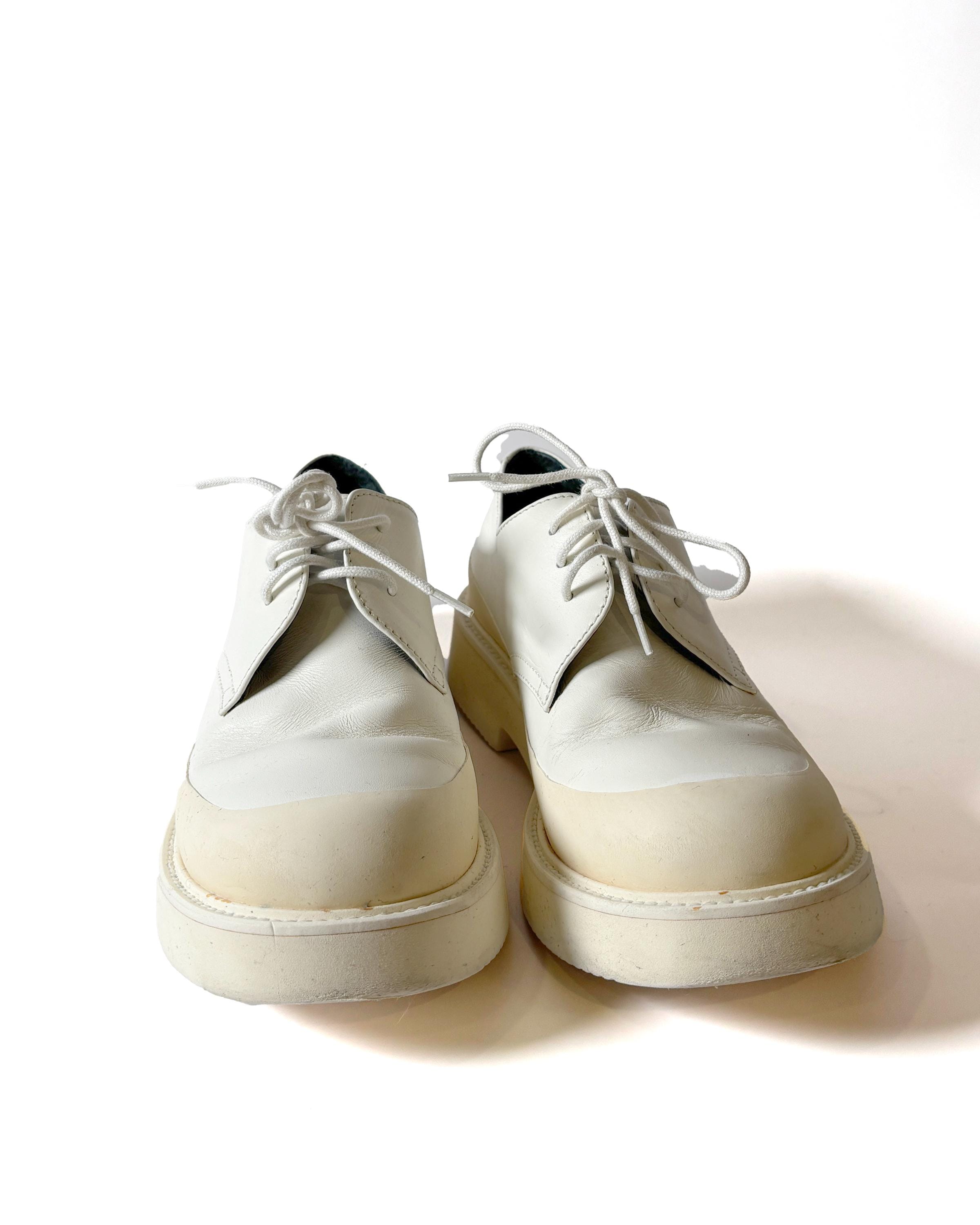 靴 Vintage celine shoes Vintage Céline White Platform Lace-up Shoes – 90s Minimalist