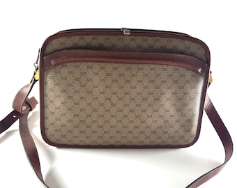 Vintage Gucci Monogram GG Everyday Axelväska Brun Läderdetaljer Crossbody Klassisk 90-tal