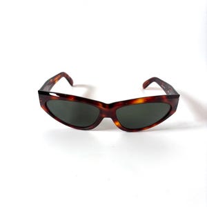 Lunettes de soleil oeil de chat Ray-Ban écaille de tortue vintage | Lentilles UV italiennes des années 90 image 1
