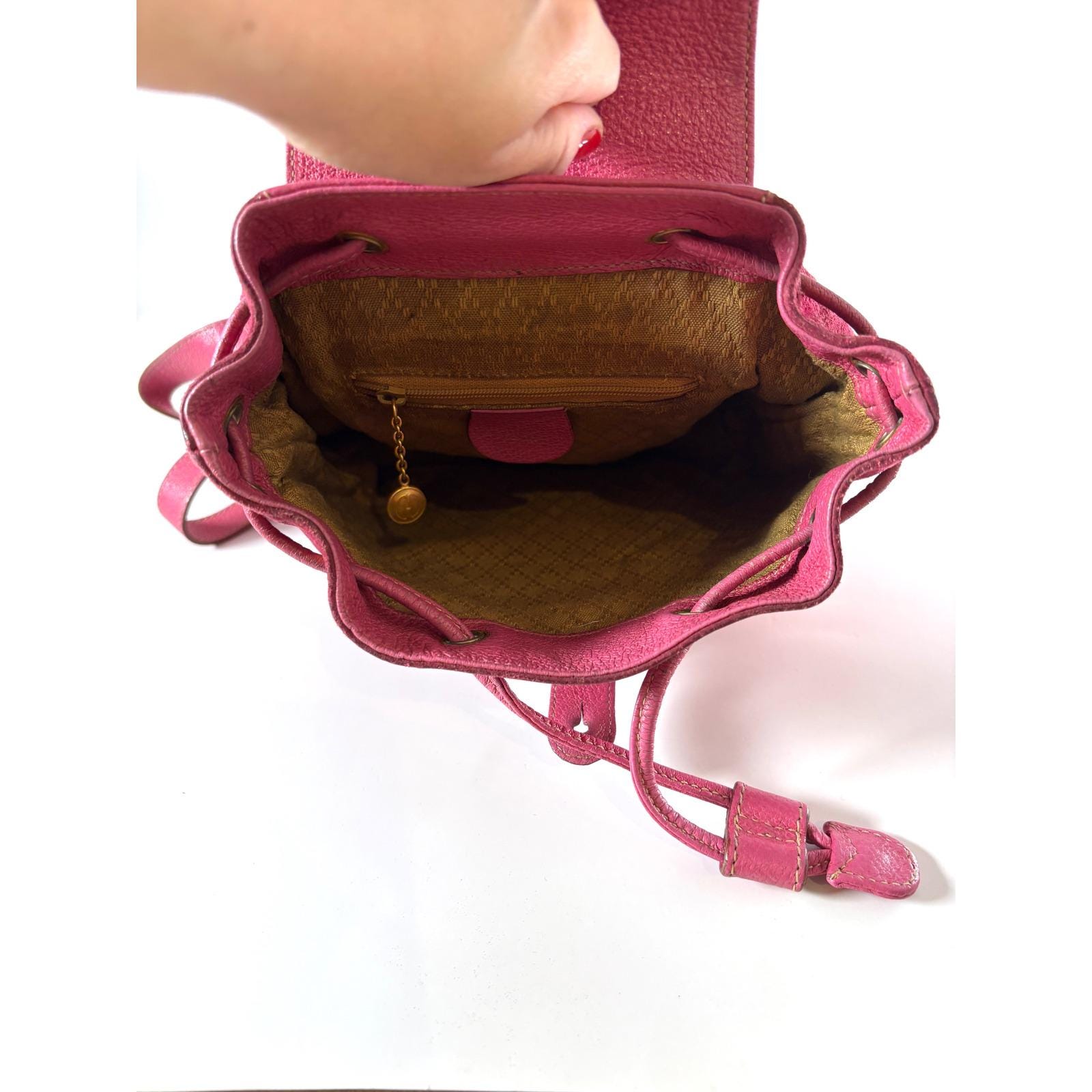 Gucci Bamboo Vintage mini backpack in fuchsia pink suede Gucci Handbags – Annamh Archive main image 4