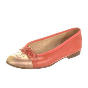 Vintage Chanel Coral Leather Ballet Flats with CC Logo and Gold Cap Toe image 1