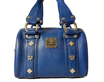 90 年代の本物のブラック MCM ハンドバッグ（エンボスロゴ付き）|高級