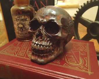 METAL SKULL Fantasy Skull Sculpture Cast Iron Skull Rusty Skull Stempunk Sculpture - Gothic Decor bone Dark Android Aged Iron CONCRETE Skull